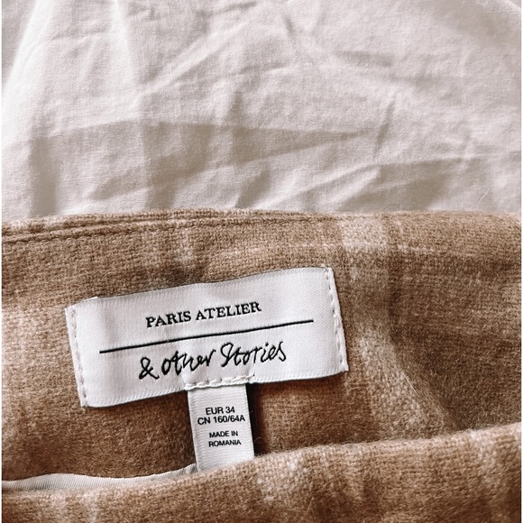 & Other Stories Skirt - Picture 2 of 2